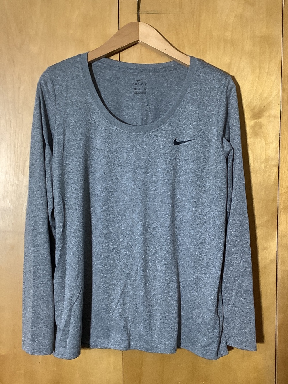 Nike Dri-fit gray long sleeved top, size XL